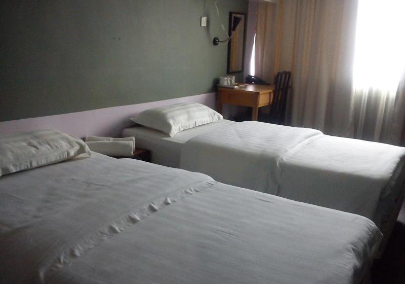 فندق Rafflesia Inn