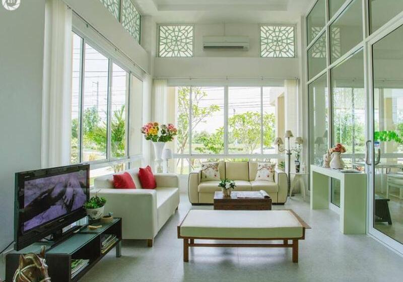 فندق The Terrace