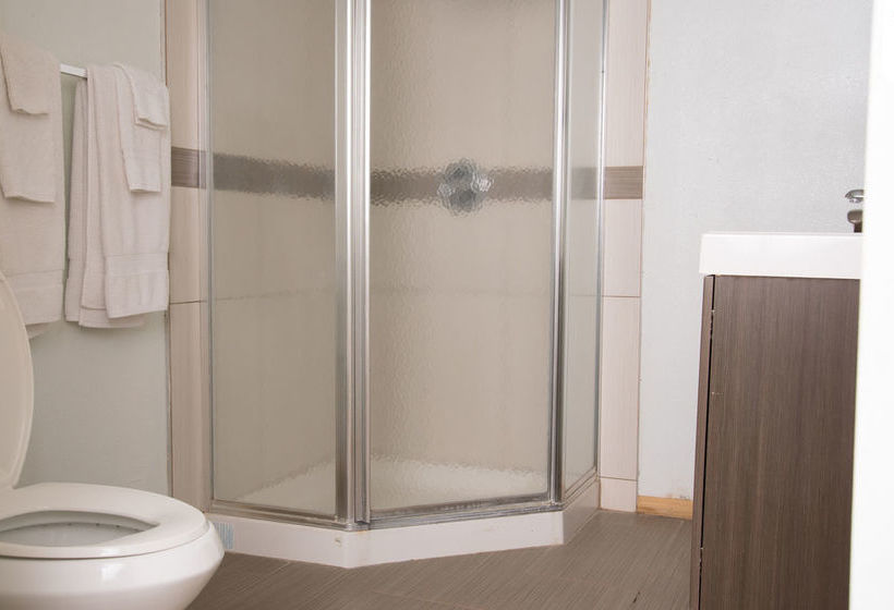 酒店 Yosemite Gold Country Lodge