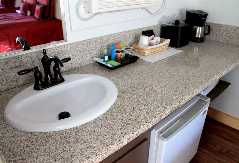 ホテル Yosemite Gold Country Lodge