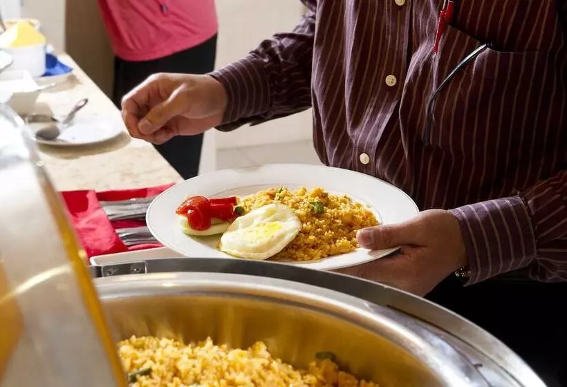 Zuri Express Hotel Pekanbaru