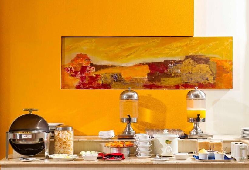 Zuri Express Hotel Pekanbaru