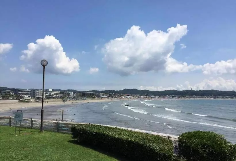 Пансион Iza Kamakura Guest House And Bar