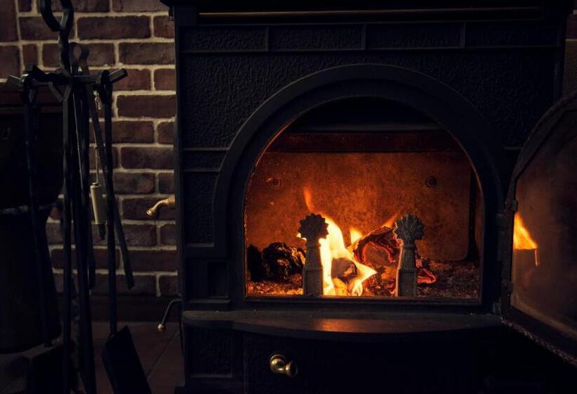 ペンション Iza Kamakura Guest House And Bar