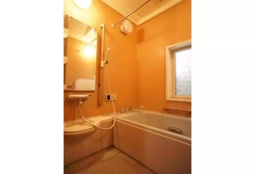 Пансион Iza Kamakura Guest House And Bar