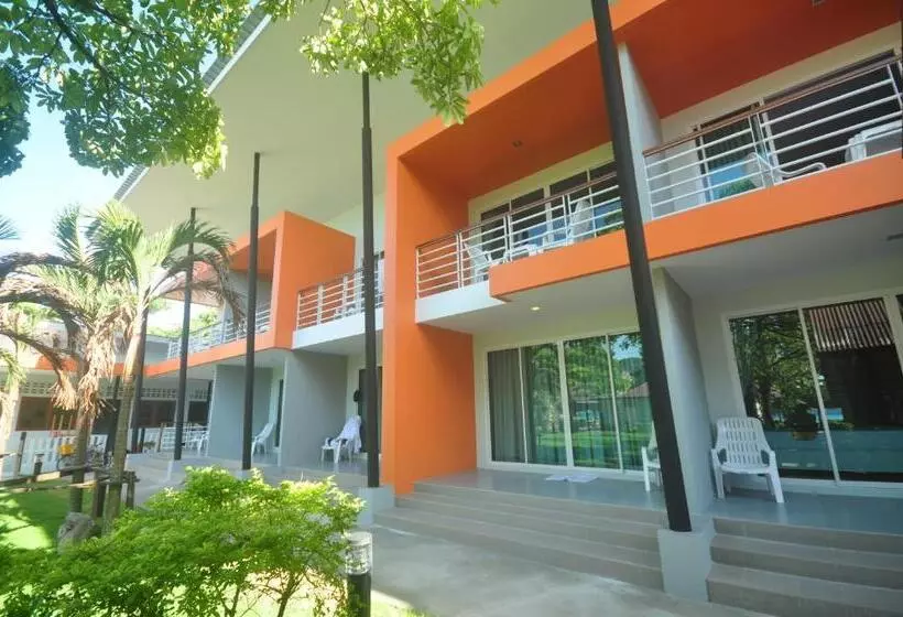 Phi Phi Rimlay Resort