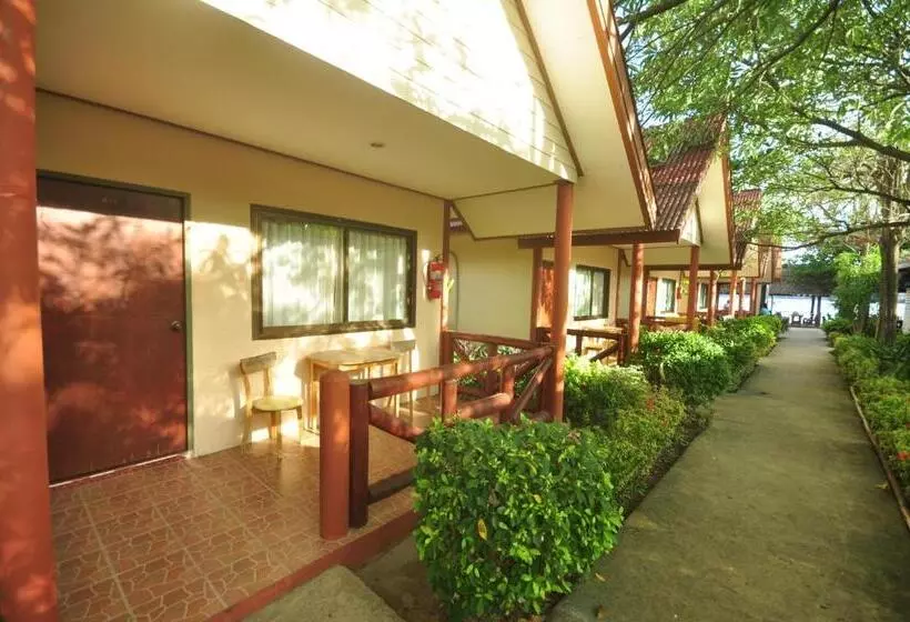 Phi Phi Rimlay Resort