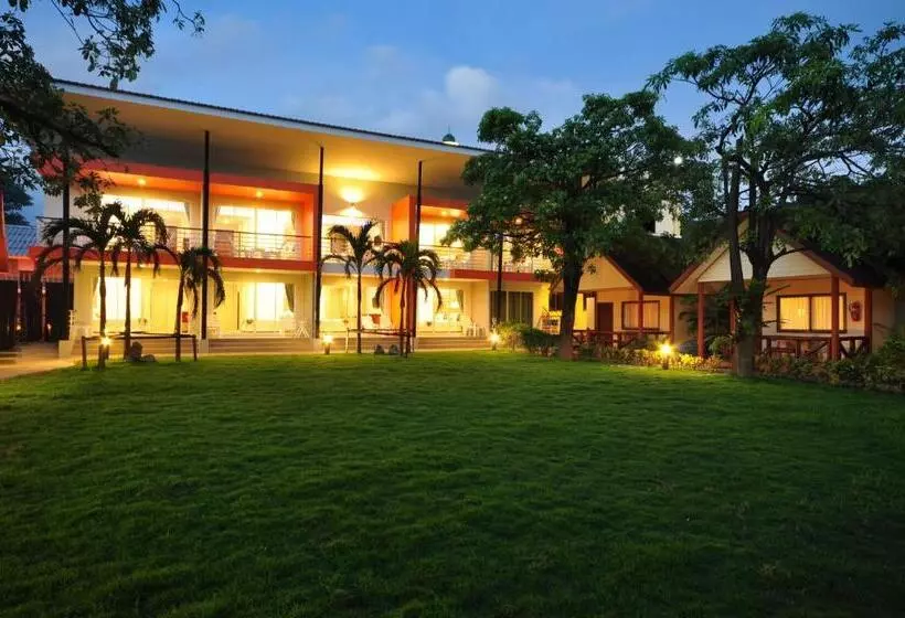 Phi Phi Rimlay Resort