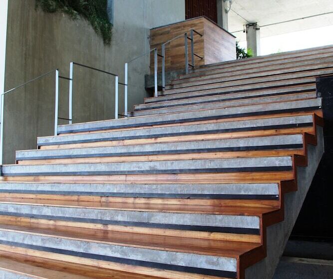 Sea Two Pool Villa Resort Pattaya