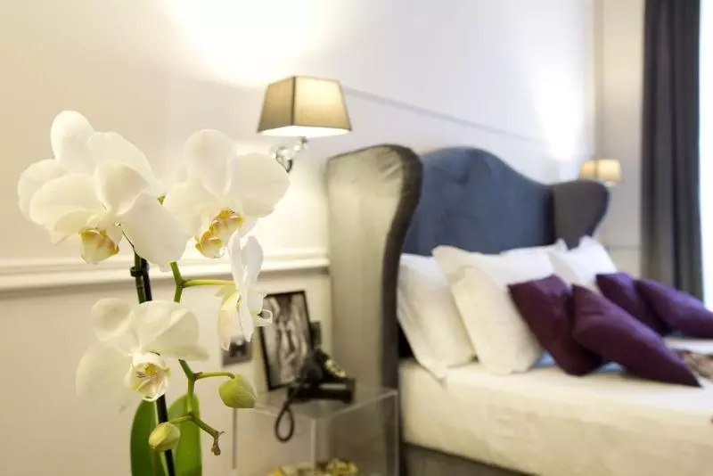 تختخواب و صبحانه Relais Leone