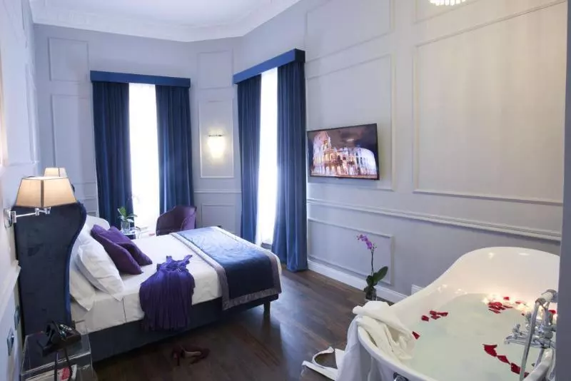 تختخواب و صبحانه Relais Leone