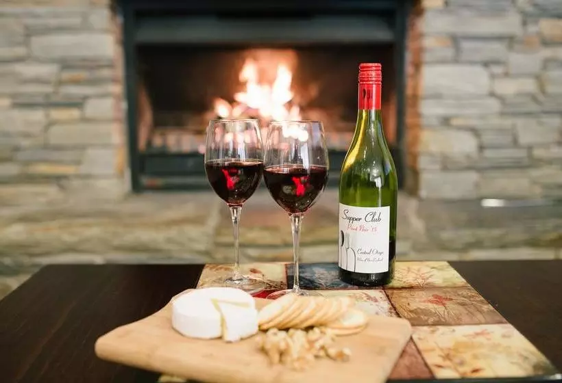 민박 Wanaka Alpine Lodge