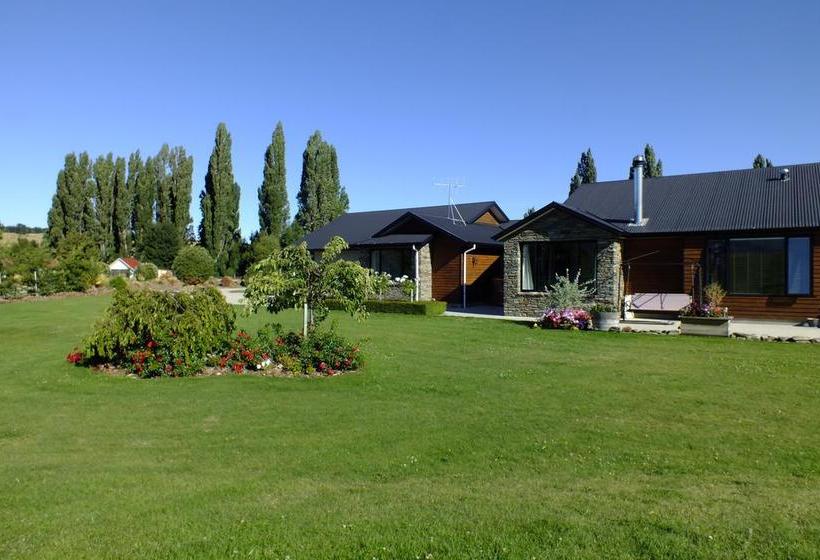 Bed and Breakfast Wanaka Alpine Lodge