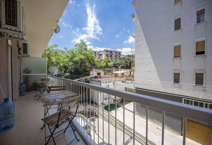 هتل Baronetto B&b