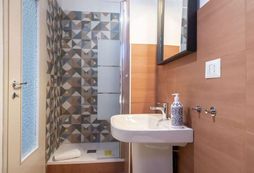 هتل Baronetto B&b