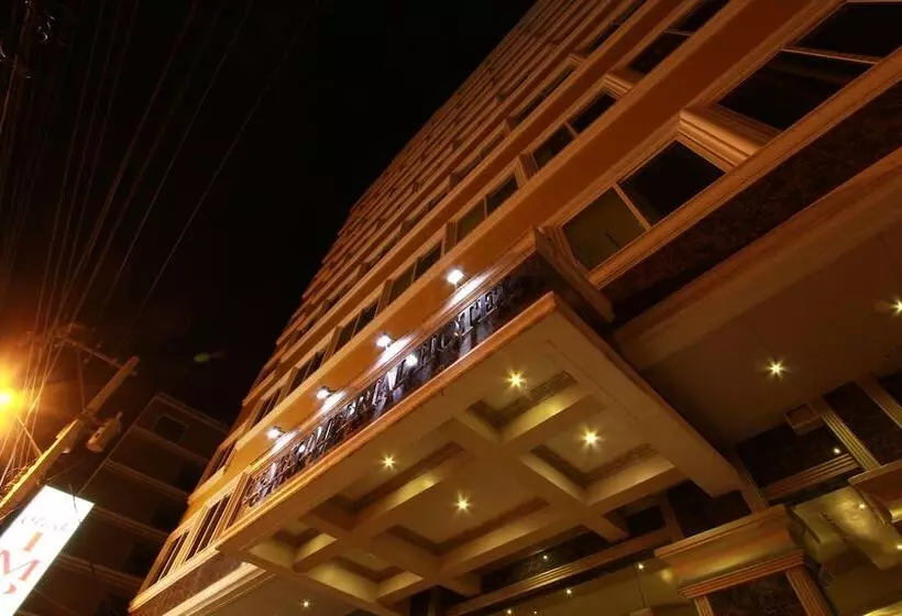 호텔 Clark Imperial