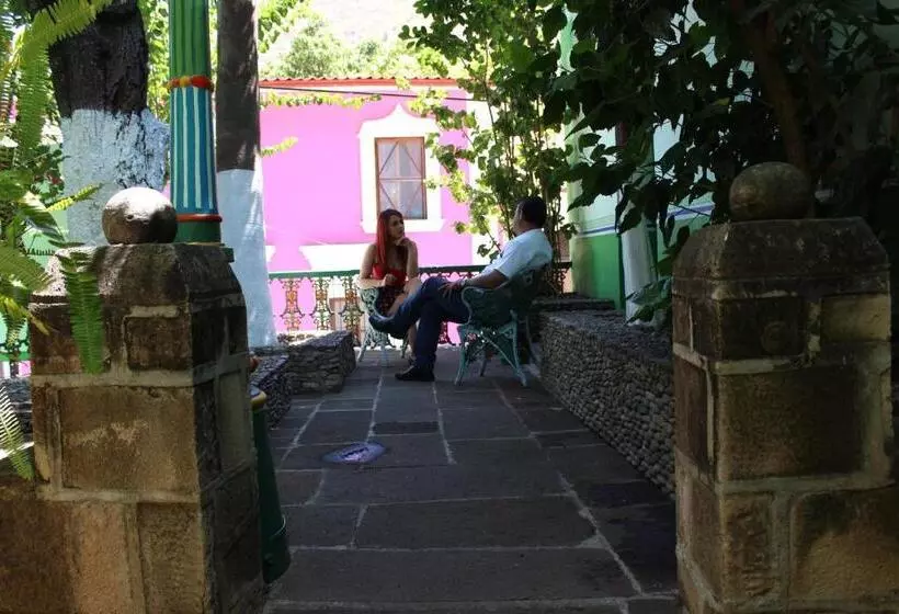 فندق Copper Canyon Riverside Lodge