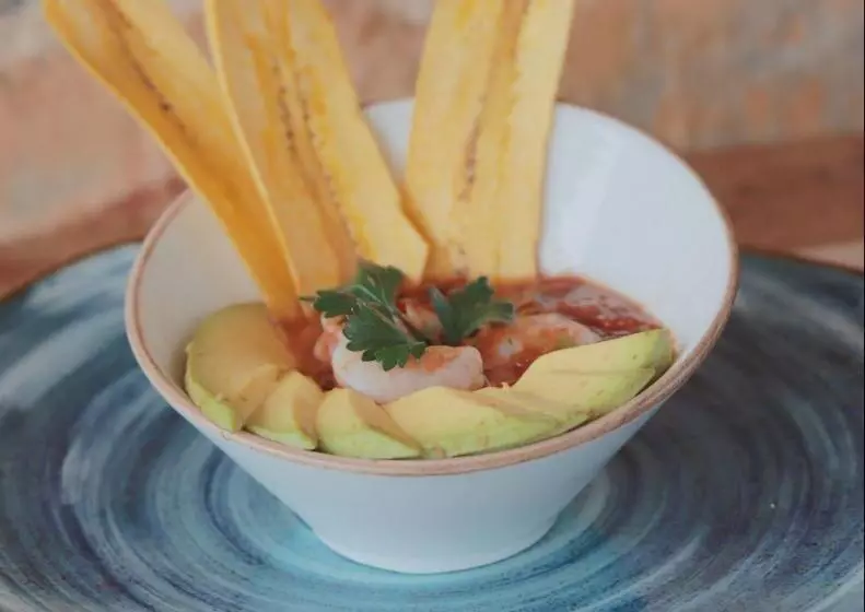 فندق Hicasua Y Centro De Convenciones