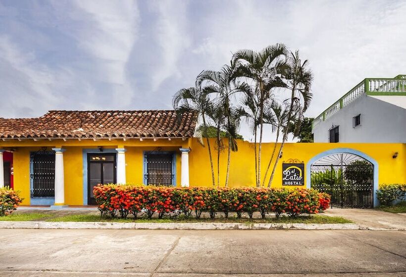 فندق Hostal El Patio