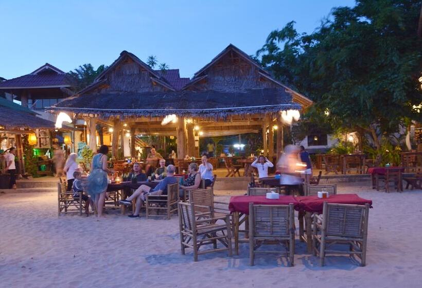 酒店 Kantiang Bay View Resort