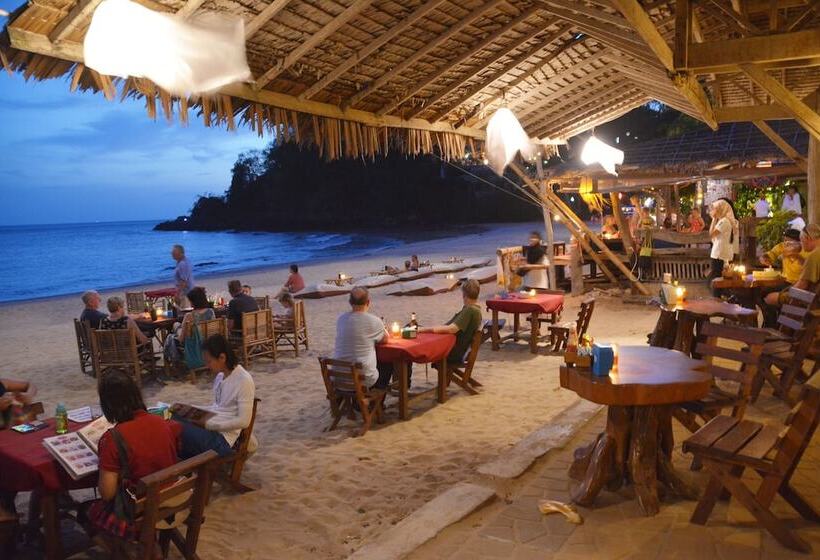 酒店 Kantiang Bay View Resort