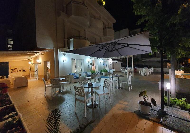 בית מלון כפרי Marina