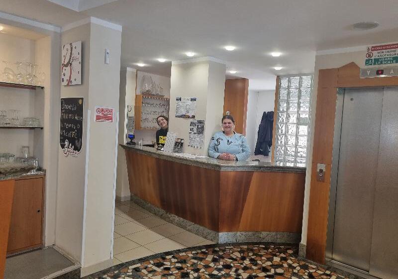 בית מלון כפרי Marina