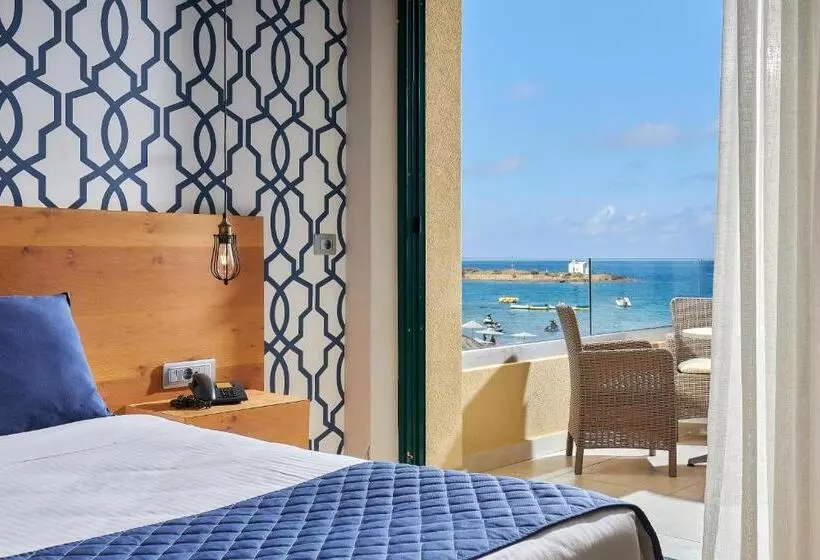 هتل Sirens Beach & Village