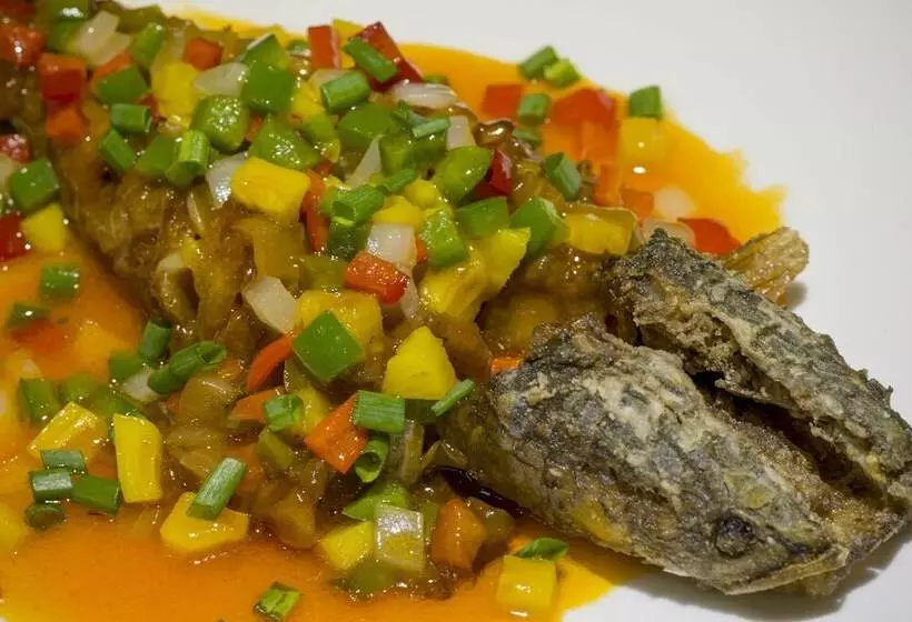 هتل Skor Boutique