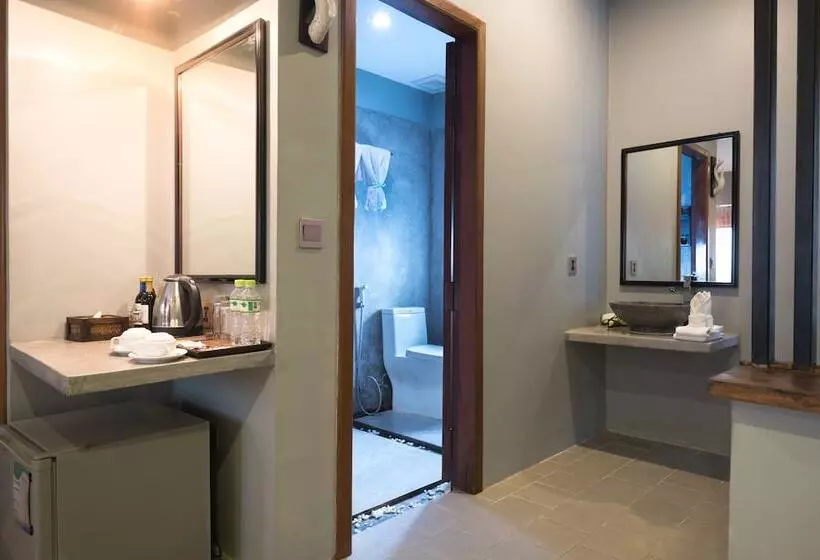 هتل Skor Boutique