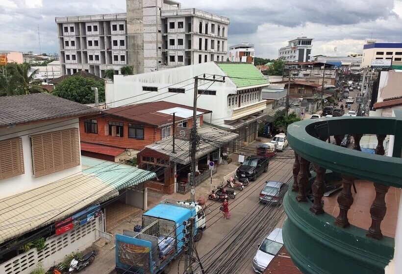 ホテル The Irish Clock