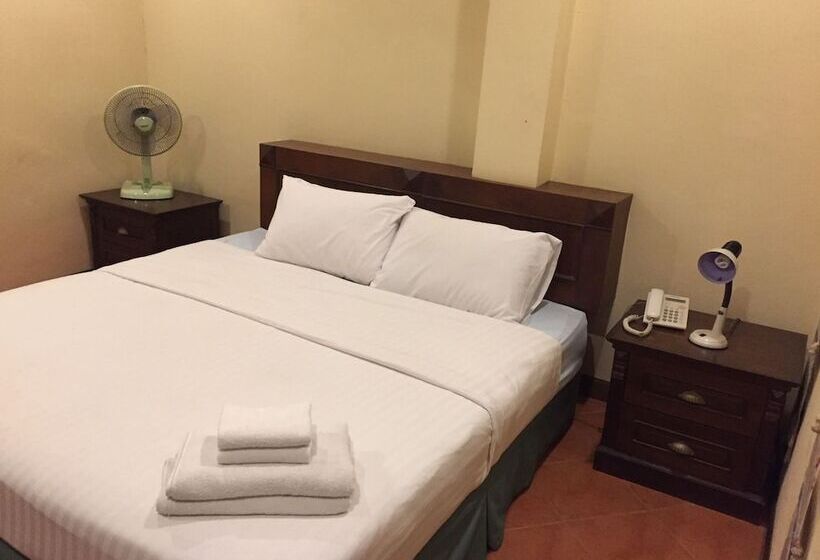 ホテル The Irish Clock