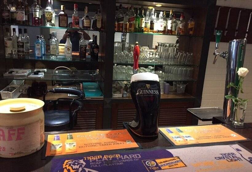 ホテル The Irish Clock