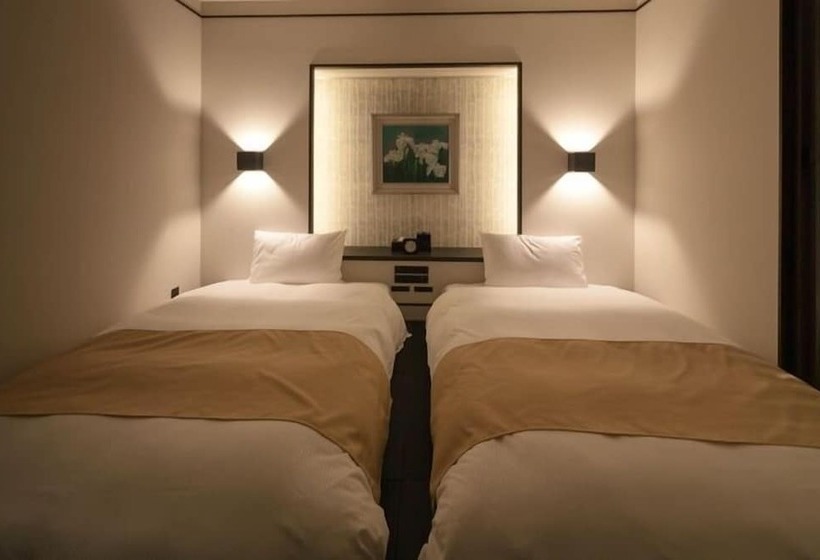 酒店 Ufufu Village