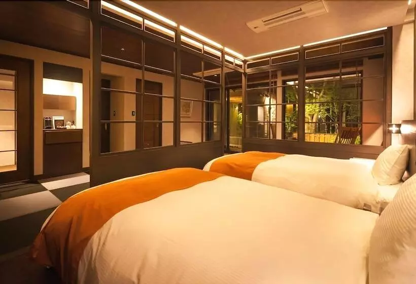 호텔 Ufufu Village