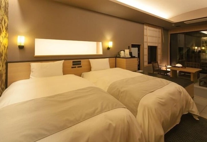 酒店 Ufufu Village