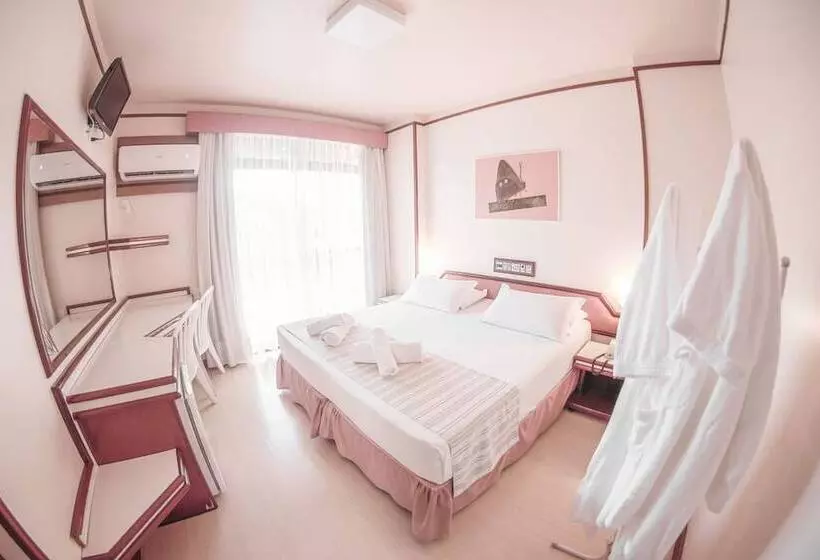 هتل Vila Germanica