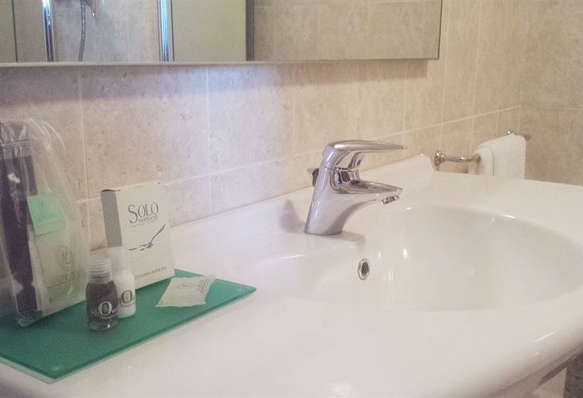 בית מלון כפרי La Chiesaccia  Ristorante