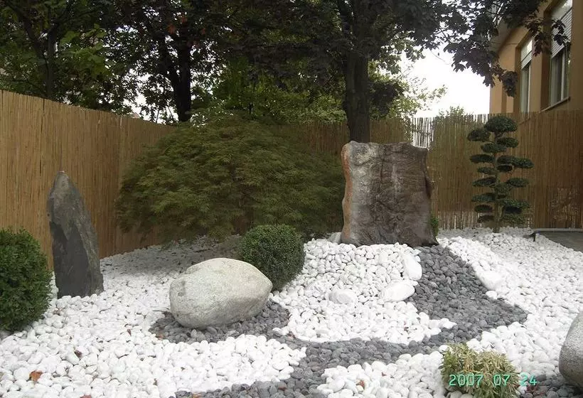 Отель La Chiesaccia  Ristorante