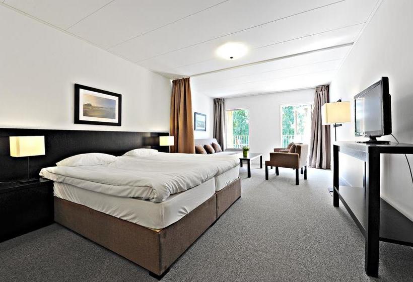 호텔 First  Lindö Park