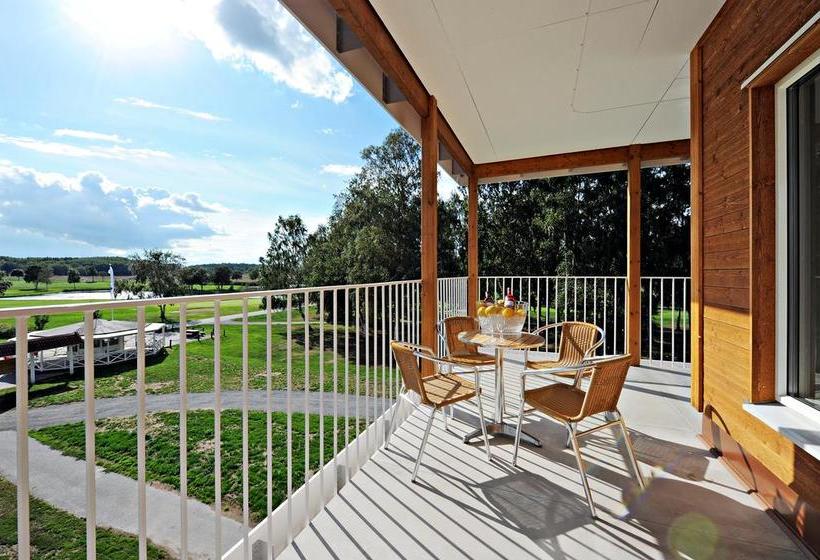 호텔 First  Lindö Park