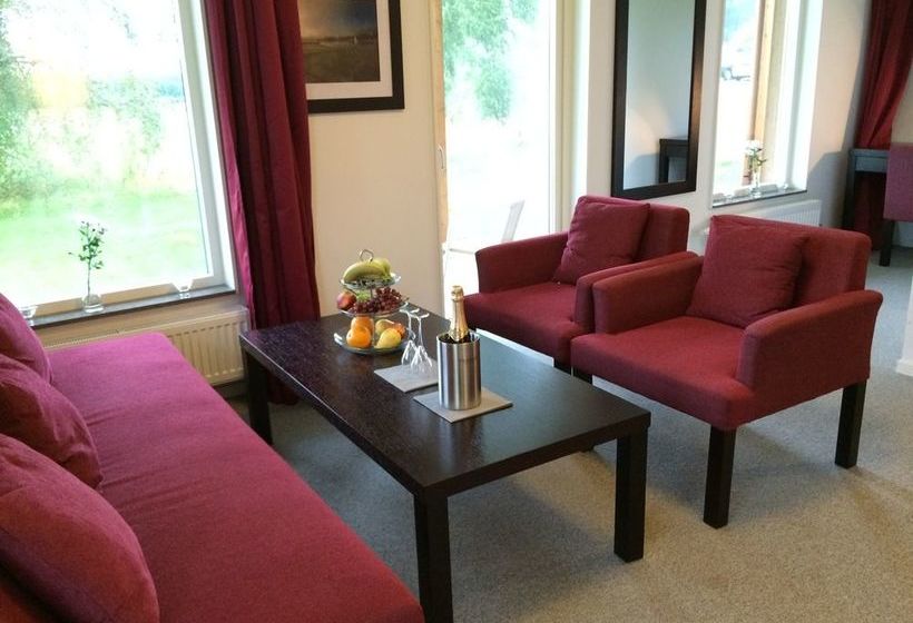 호텔 First  Lindö Park