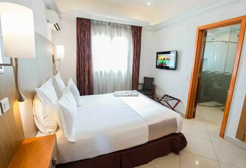 Nomad Suites Residence