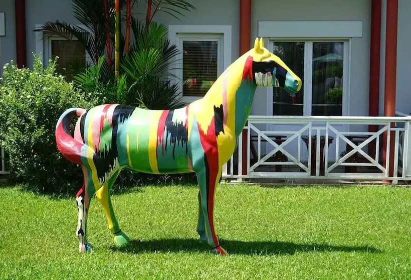 Nomad Suites Residence