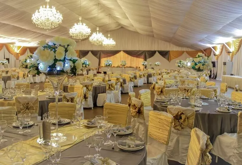 Nomad Suites Residence