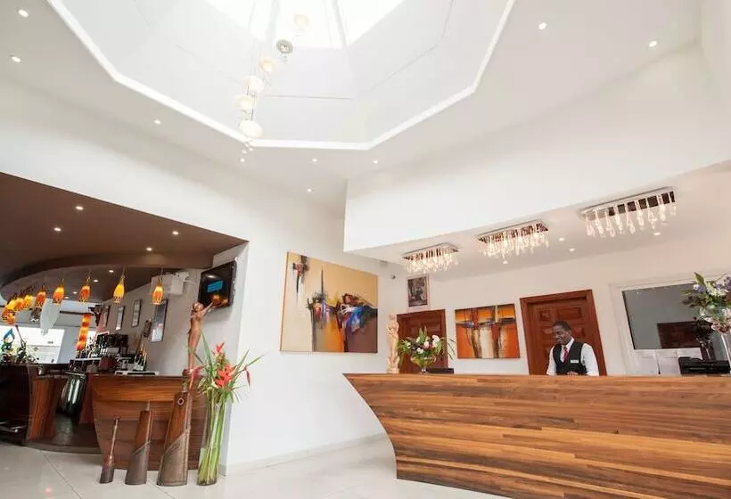 Nomad Suites Residence