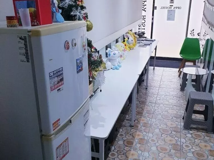 Oppa Hostel Sinchon Hongdae