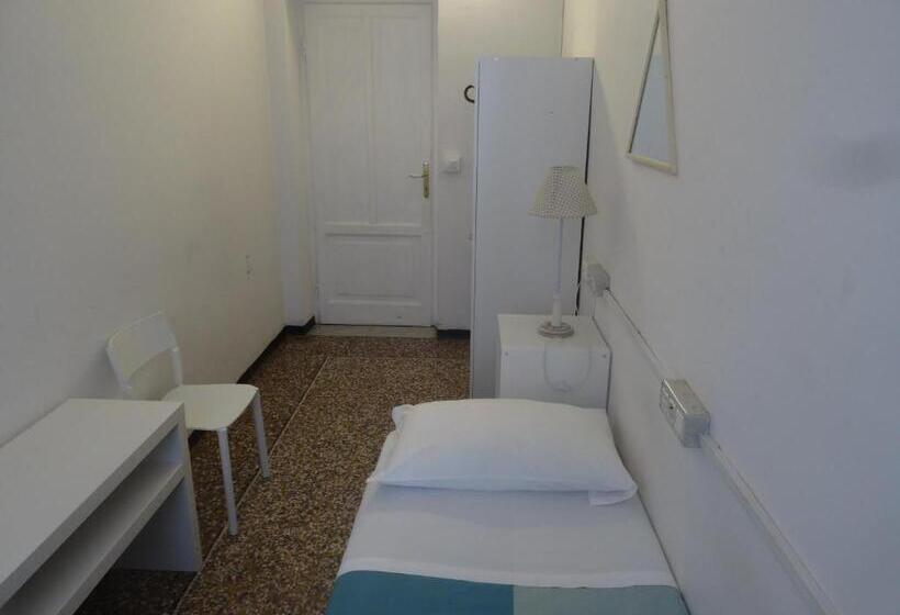 Majatalo Guesthouse La Briosa Nicole