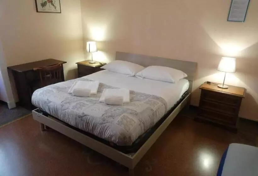 پانسیون Guesthouse La Briosa Nicole