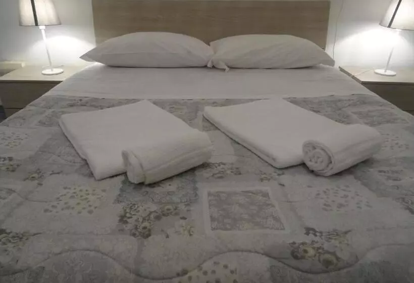 پانسیون Guesthouse La Briosa Nicole